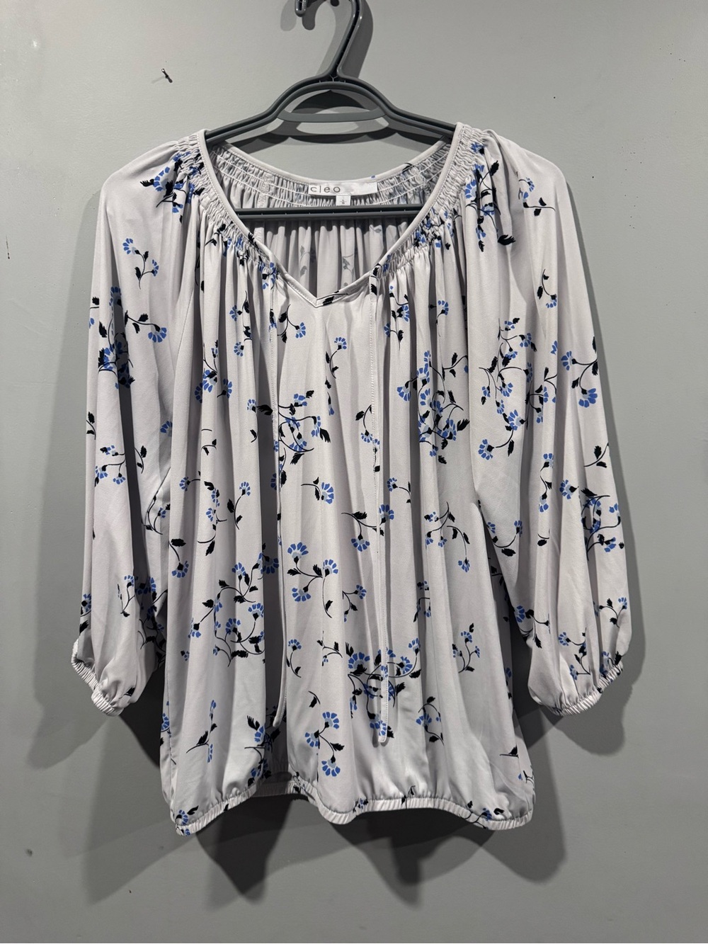 cleo Light Gray Floral Peasant Tunic with Blue & Black Print